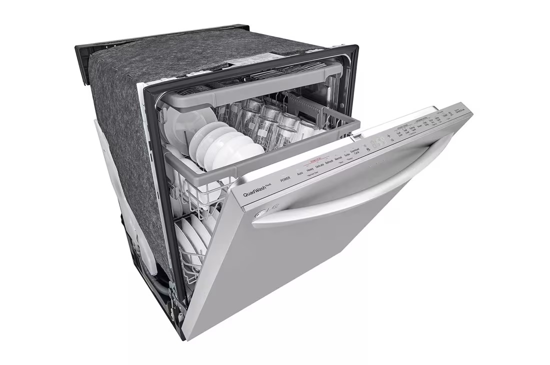 24 in. in PrintProof Stainless Steel Top Control Dishwasher with Towel Bar, TrueSteam and QuadWash