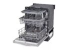 24 in. in PrintProof Stainless Steel Top Control Dishwasher with Towel Bar, TrueSteam and QuadWash