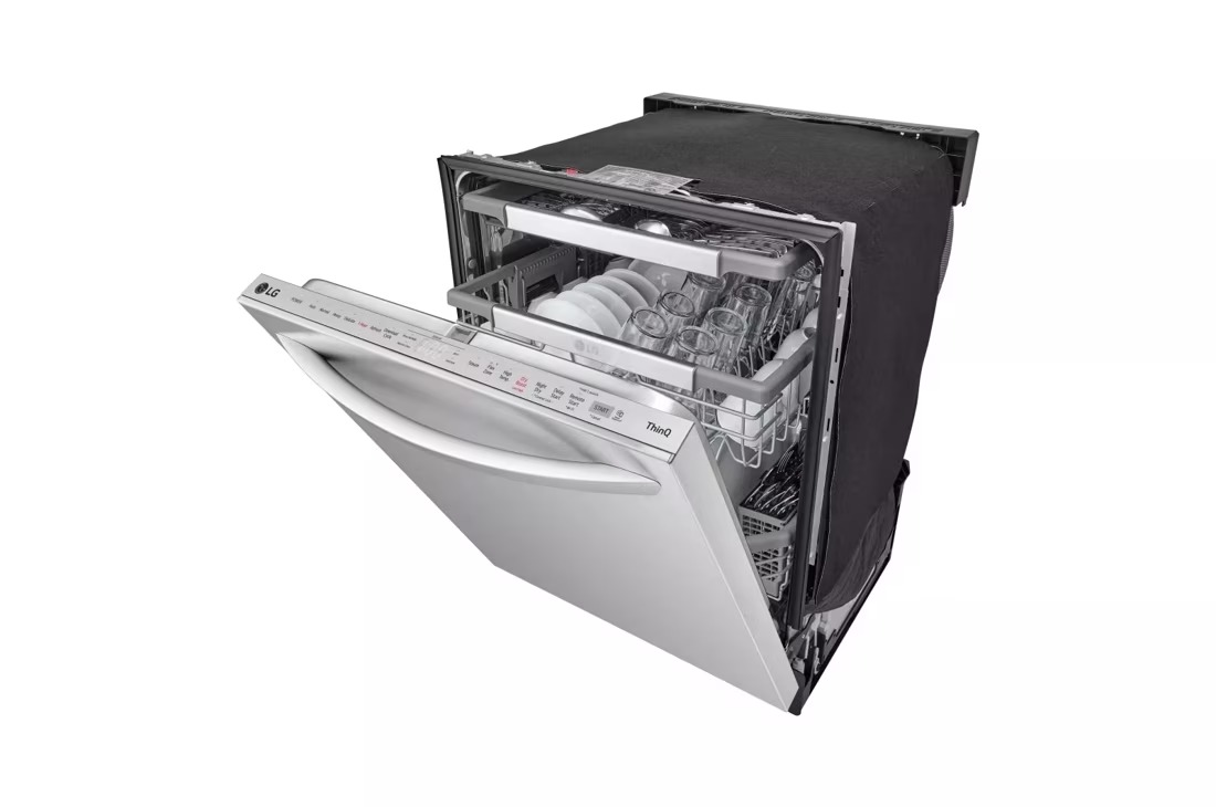 24 in. PrintProof Stainless Steel Smart Top Control Dishwasher with 1-Hour Wash and Dry, QuadWash Pro and TrueSteam